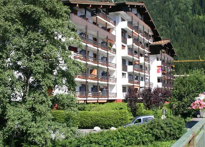 Beau 3 Pieces Spacieux Avec Parking Proche Du Mont Blanc - 6 Pers. - Fr-1-517-15 Appartement *