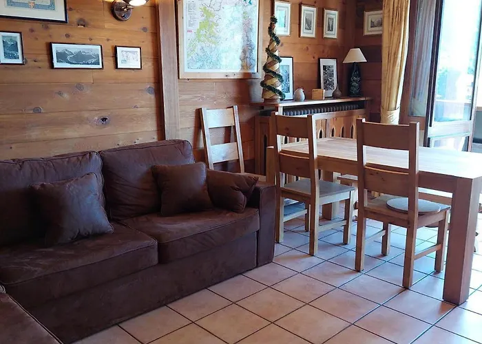 Beau 3 Pieces Spacieux Avec Parking Proche Du Mont Blanc - 6 Pers. - Fr-1-517-15